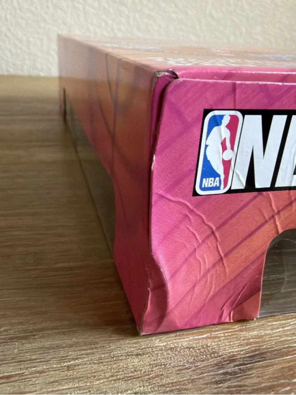 Mattel Barbie Doll NBA Chicago Bulls #20692 1998 Jordan Era Basketball Team NRFB